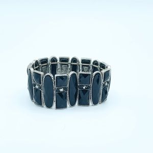 Le Chateau - Black Stone Detailed Bracelet